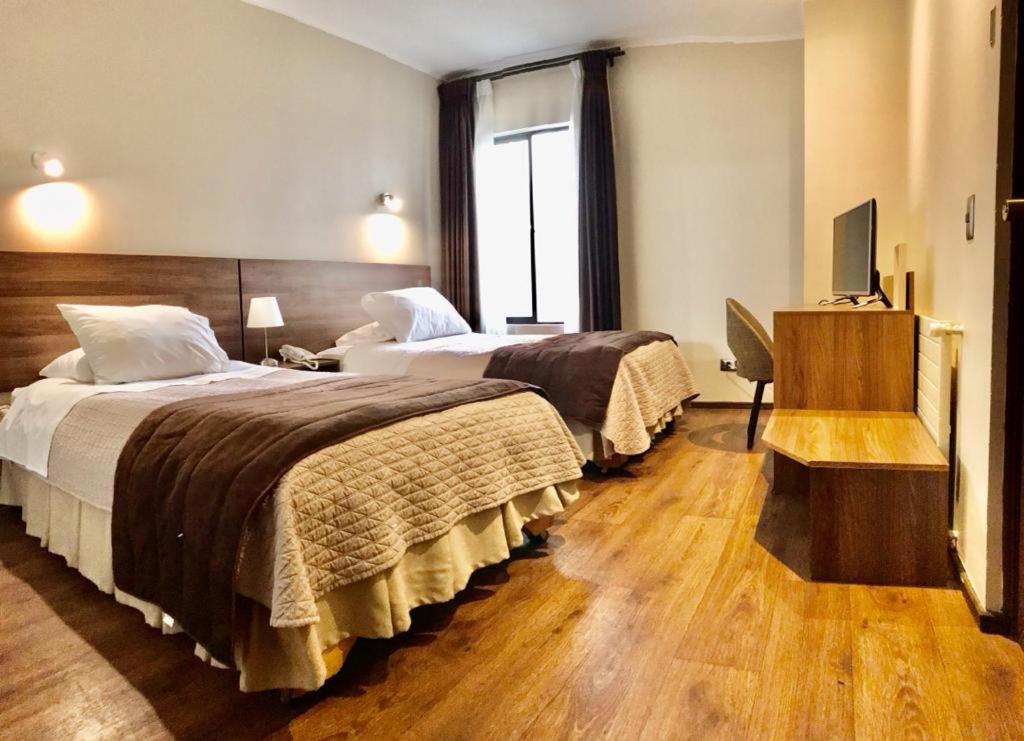 Ku Hotel Turismo Темуко Екстериор снимка