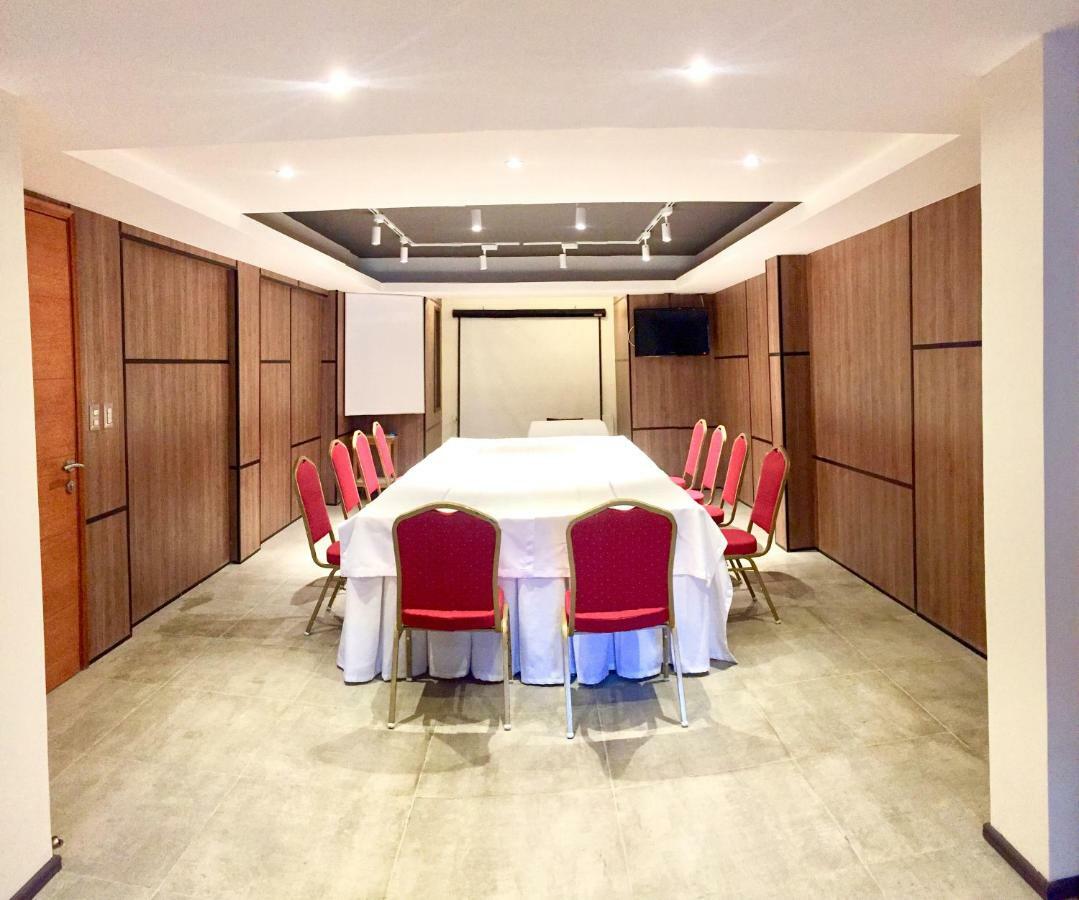 Ku Hotel Turismo Темуко Екстериор снимка