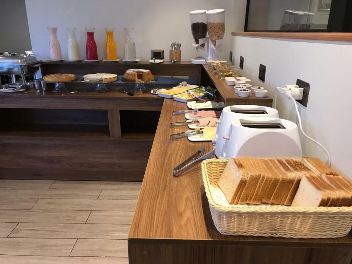 Ku Hotel Turismo Темуко Екстериор снимка