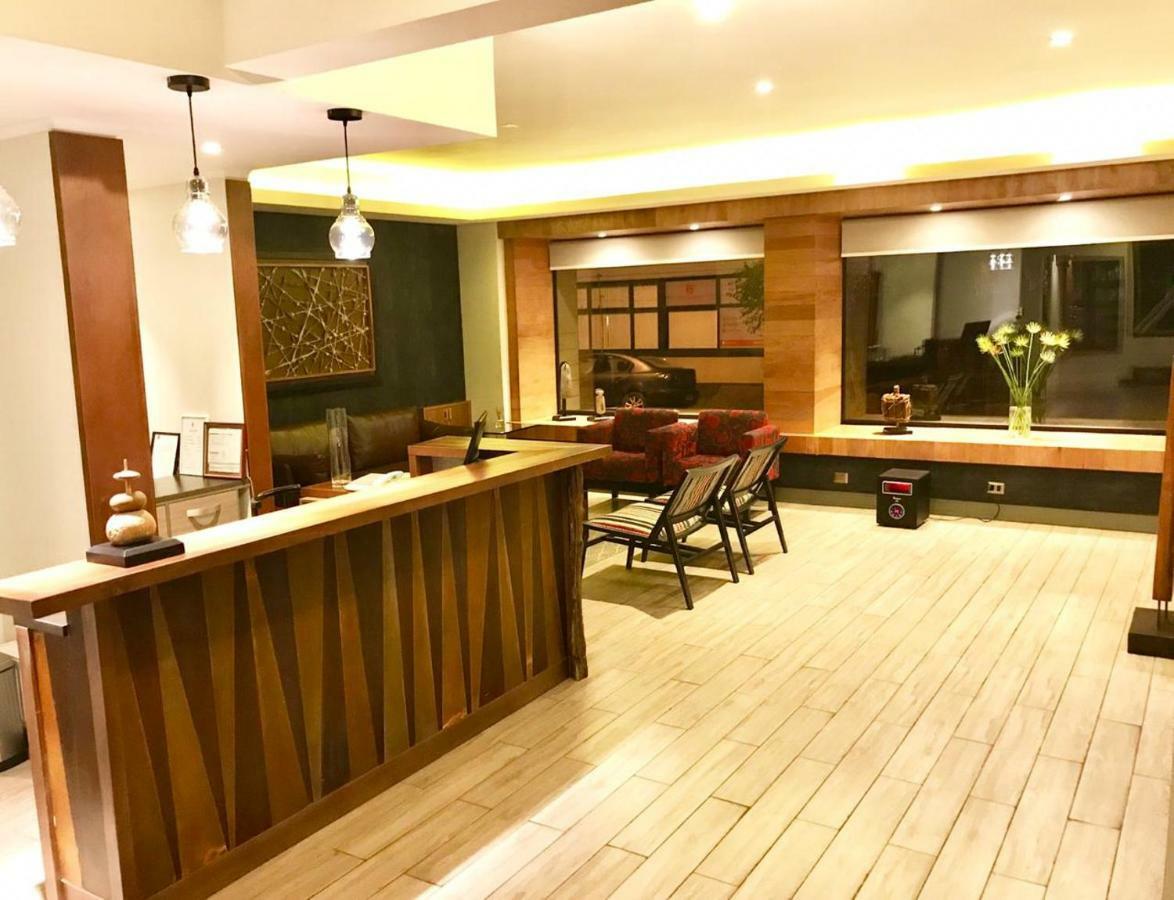 Ku Hotel Turismo Темуко Екстериор снимка